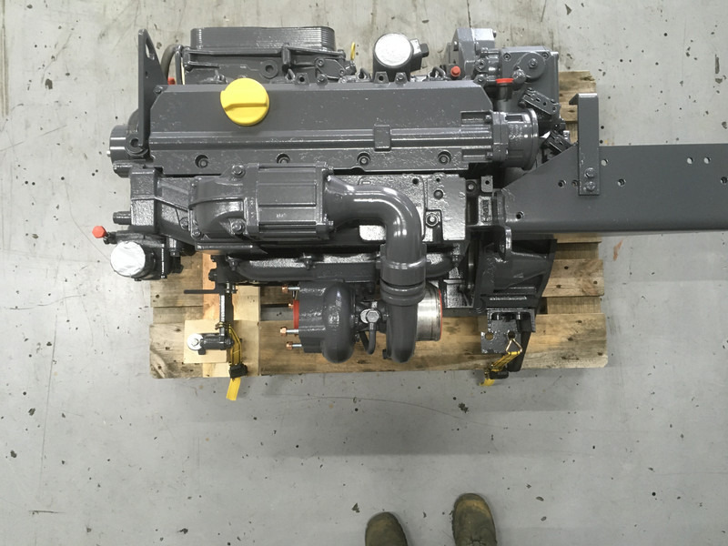 Deutz BF4M2012 IND. USED - Bygg og anlegg: bilde 5 Deutz BF4M2012 IND. USED - Bygg og anlegg: bilde 5