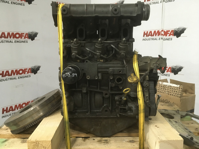 Deutz D2011L03 FOR PARTS - Bygg og anlegg: bilde 2 Deutz D2011L03 FOR PARTS - Bygg og anlegg: bilde 2