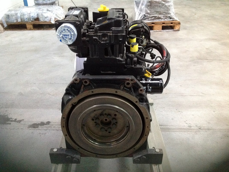 Deutz F2M2011 NEW - Bygg og anlegg: bilde 2 Deutz F2M2011 NEW - Bygg og anlegg: bilde 2
