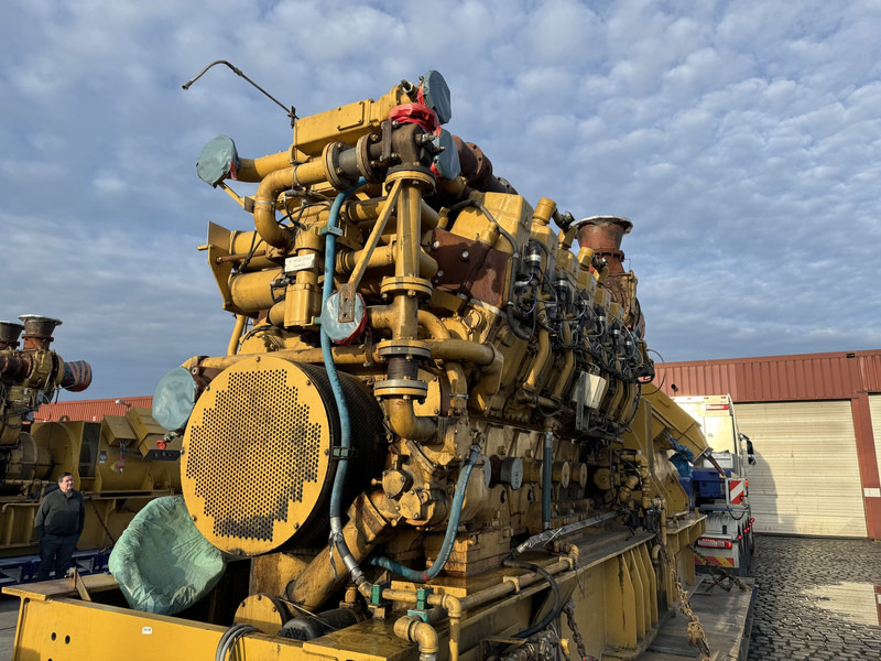 Caterpillar G3612 GENERATOR 3256KVA 1YG-1303523 USED - Elektrisk generator: bilde 2 Caterpillar G3612 GENERATOR 3256KVA 1YG-1303523 USED - Elektrisk generator: bilde 2