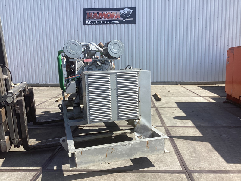 Detroit Diesel 12V92TA GENERTOR 540KVA USED - Elektrisk generator: bilde 4 Detroit Diesel 12V92TA GENERTOR 540KVA USED - Elektrisk generator: bilde 4