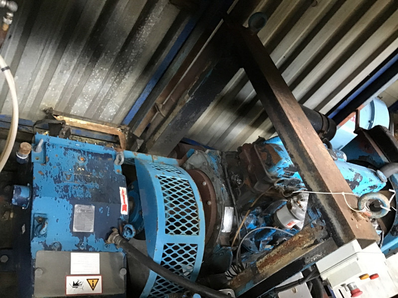 Ford 2714E POMP 550 BAR USED - Vannpumpe: bilde 2 Ford 2714E POMP 550 BAR USED - Vannpumpe: bilde 2