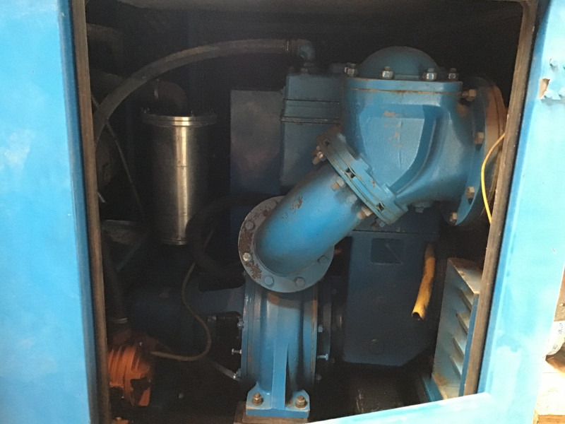 Iveco 8045SE POMP 580 M³/H USED - Vannpumpe: bilde 4 Iveco 8045SE POMP 580 M³/H USED - Vannpumpe: bilde 4