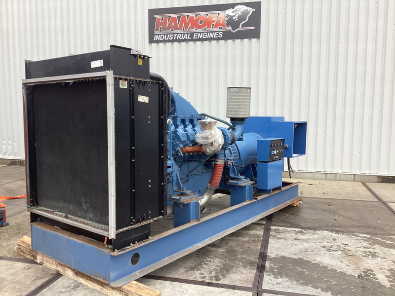 MTU 12V2000 GENERATOR 937KVA USED - Elektrisk generator: bilde 2 MTU 12V2000 GENERATOR 937KVA USED - Elektrisk generator: bilde 2