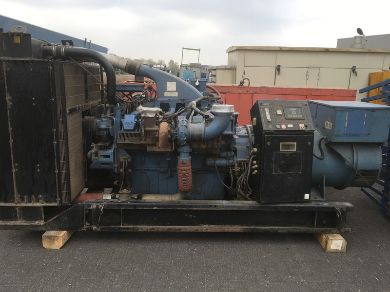 MTU LEROY-SOMER 49.1L9A C6/4 GENERATOR 825 KVA USED - Elektrisk generator: bilde 1 MTU LEROY-SOMER 49.1L9A C6/4 GENERATOR 825 KVA USED - Elektrisk generator: bilde 1