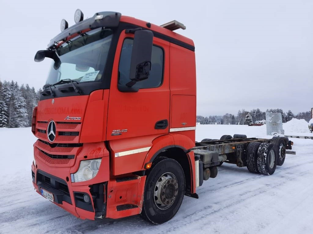 Mercedes-Benz Actros 2545  - Chassis lastebil: bilde 1 Mercedes-Benz Actros 2545  - Chassis lastebil: bilde 1