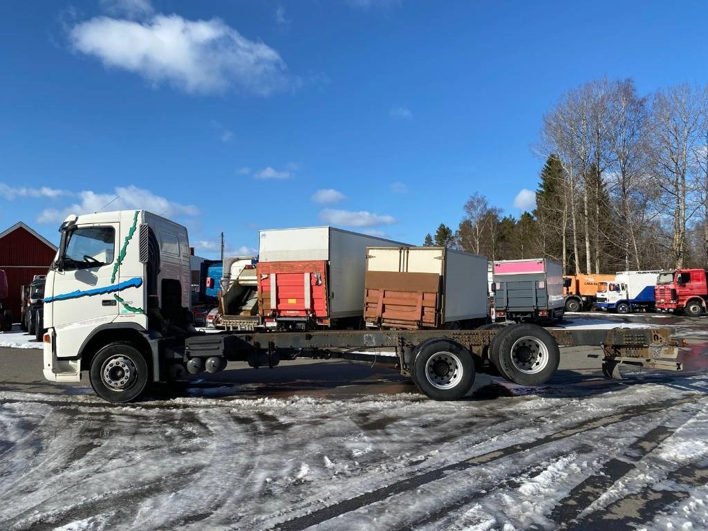 Volvo FH 12 - Chassis lastebil: bilde 5 Volvo FH 12 - Chassis lastebil: bilde 5