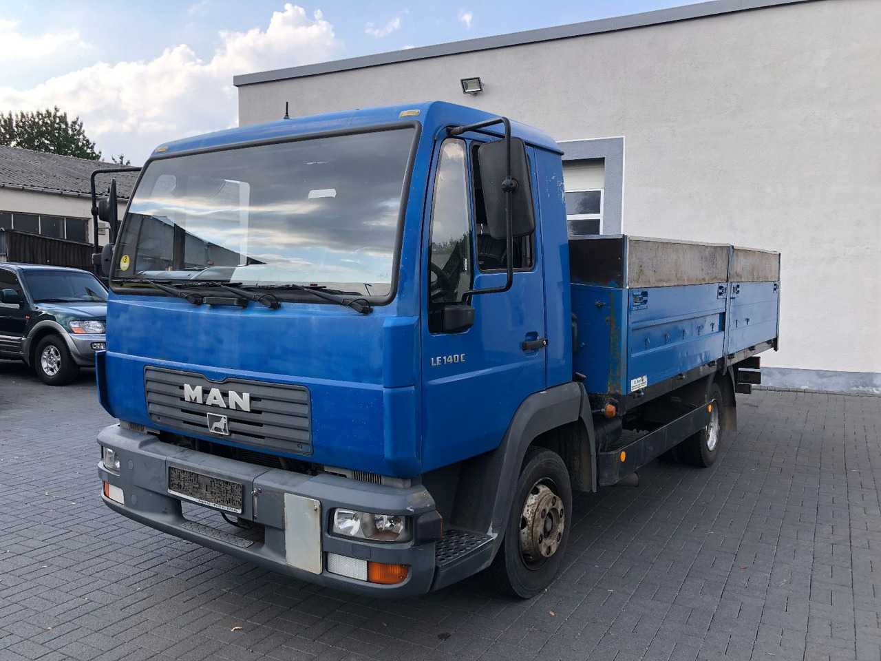 MAN LE 140 C Klima, Tempomat, TÜV 11-2025 - Varebil med plan: bilde 1 MAN LE 140 C Klima, Tempomat, TÜV 11-2025 - Varebil med plan: bilde 1