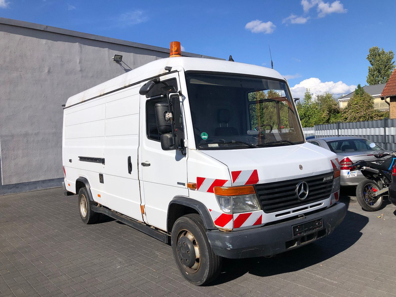 Mercedes-Benz Vario 816 - Kassebil: bilde 3 Mercedes-Benz Vario 816 - Kassebil: bilde 3