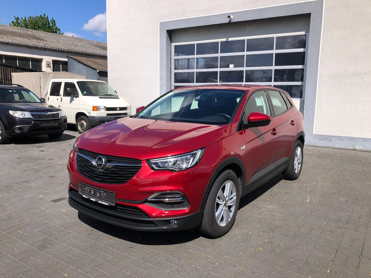 Opel Grandland (X) 1.5 D Automatik Business Edition - SUV: bilde 1 Opel Grandland (X) 1.5 D Automatik Business Edition - SUV: bilde 1