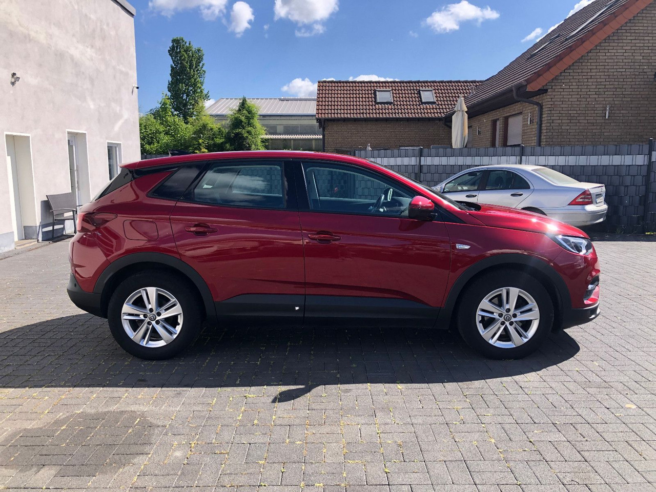 Opel Grandland (X) 1.5 D Automatik Business Edition - SUV: bilde 4 Opel Grandland (X) 1.5 D Automatik Business Edition - SUV: bilde 4