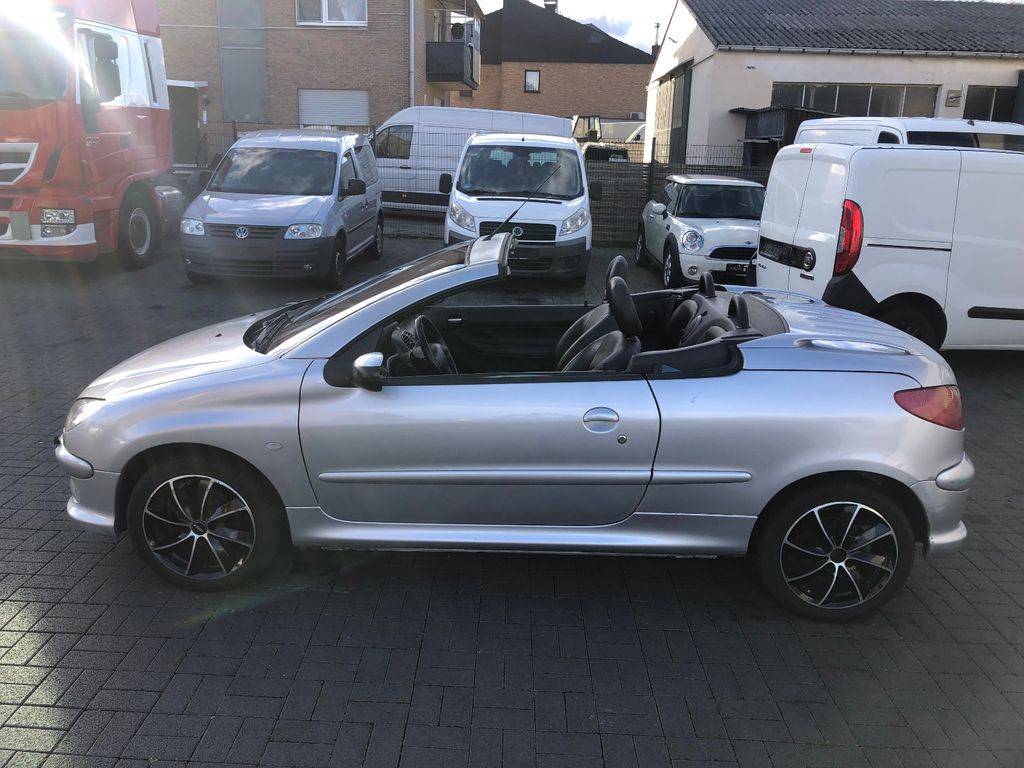 Peugeot 206 Cabriolet CC Platinum - Personenbil: bilde 5 Peugeot 206 Cabriolet CC Platinum - Personenbil: bilde 5