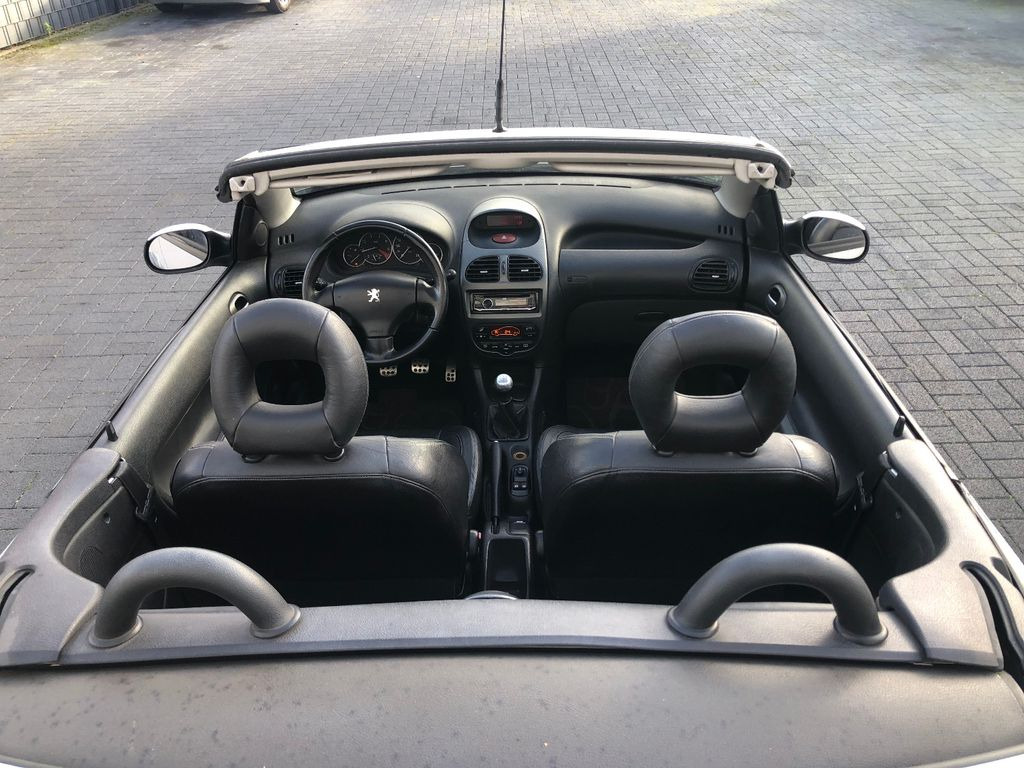 Peugeot 206 Cabriolet CC Platinum - Personenbil: bilde 4 Peugeot 206 Cabriolet CC Platinum - Personenbil: bilde 4