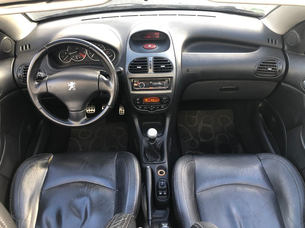 Peugeot 206 Cabriolet CC Platinum - Personenbil: bilde 3 Peugeot 206 Cabriolet CC Platinum - Personenbil: bilde 3