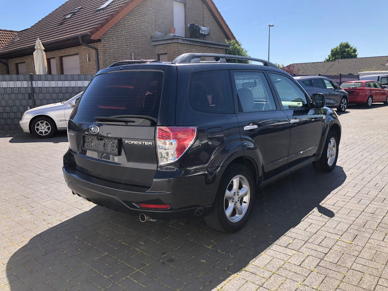 Subaru Forester 2.0i 4X4 mit Untersetzung, LPG-Autogas - SUV: bilde 2 Subaru Forester 2.0i 4X4 mit Untersetzung, LPG-Autogas - SUV: bilde 2