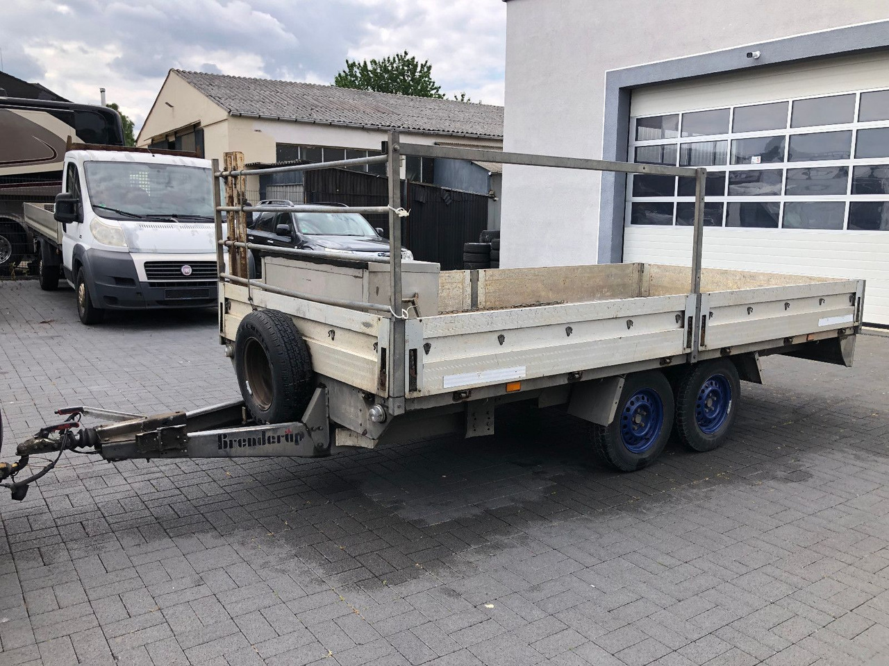 THULE D9 - 2500 kg GG, 4,20m. lang - Planhenger/ Flathenger: bilde 1 THULE D9 - 2500 kg GG, 4,20m. lang - Planhenger/ Flathenger: bilde 1
