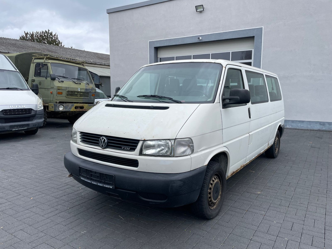 Volkswagen T4 Caravelle 2,5-l-Diesel TDI 75kW syncro lang - Persontransport: bilde 3 Volkswagen T4 Caravelle 2,5-l-Diesel TDI 75kW syncro lang - Persontransport: bilde 3