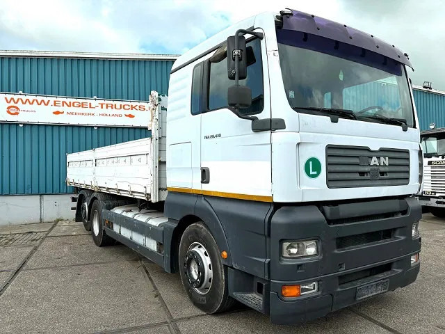 MAN TGA 26.410 XL 6x2 KIPPER (6-CILINDER HEADS) (ZF16 MANUAL GEARBOX / LIFT-AXLE / HYDRAULIC KIT / AIRCONDITIONING) - Tippbil: bilde 2 MAN TGA 26.410 XL 6x2 KIPPER (6-CILINDER HEADS) (ZF16 MANUAL GEARBOX / LIFT-AXLE / HYDRAULIC KIT / AIRCONDITIONING) - Tippbil: bilde 2