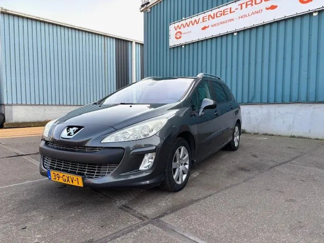 Peugeot 308 SW 5-DOORS HATCHBACK / MPV (APK/TUV 01-2026 / 6 GEARS MANUAL GEARBOX / AIRCONDITIONING / PANORAMA / ELECTRIACAL PACKAGE / ETC.) - Personenbil: bilde 1 Peugeot 308 SW 5-DOORS HATCHBACK / MPV (APK/TUV 01-2026 / 6 GEARS MANUAL GEARBOX / AIRCONDITIONING / PANORAMA / ELECTRIACAL PACKAGE / ETC.) - Personenbil: bilde 1