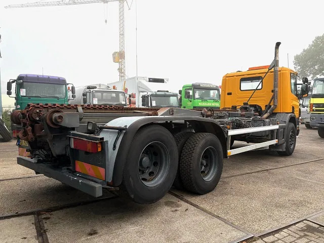 Scania P114-340 6x2 WITH MULTILIFT CONTAINERSYSTEM ONLY 80.500 KM!! ORIGINAL (10 TIRES / FULL STEEL SUSPENSION / 12 GEARS MANUAL GEARBO - Container-transport/ Vekselflak lastebil: bilde 3 Scania P114-340 6x2 WITH MULTILIFT CONTAINERSYSTEM ONLY 80.500 KM!! ORIGINAL (10 TIRES / FULL STEEL SUSPENSION / 12 GEARS MANUAL GEARBO - Container-transport/ Vekselflak lastebil: bilde 3