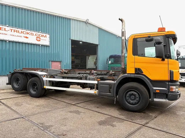 Scania P114-340 6x2 WITH MULTILIFT CONTAINERSYSTEM ONLY 80.500 KM!! ORIGINAL (10 TIRES / FULL STEEL SUSPENSION / 12 GEARS MANUAL GEARBO - Container-transport/ Vekselflak lastebil: bilde 4 Scania P114-340 6x2 WITH MULTILIFT CONTAINERSYSTEM ONLY 80.500 KM!! ORIGINAL (10 TIRES / FULL STEEL SUSPENSION / 12 GEARS MANUAL GEARBO - Container-transport/ Vekselflak lastebil: bilde 4
