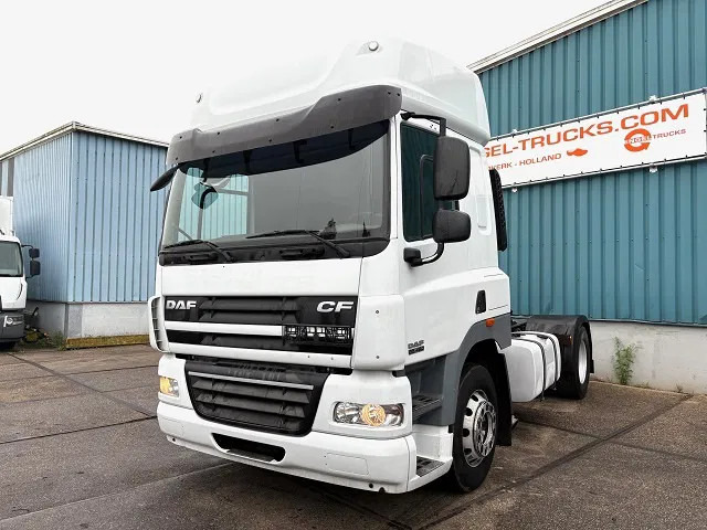 DAF CF 85.460 SPACECAB 4x2 (AS-TRONIC / MX-BRAKE / AIRCONDITIONING / ADR-VLG / FRIDGE / EURO 5 / ETC.) - Trekkvogn: bilde 1 DAF CF 85.460 SPACECAB 4x2 (AS-TRONIC / MX-BRAKE / AIRCONDITIONING / ADR-VLG / FRIDGE / EURO 5 / ETC.) - Trekkvogn: bilde 1