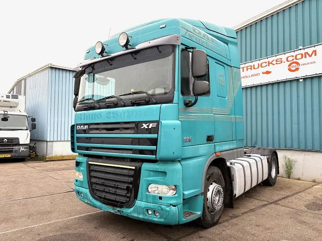 DAF XF 105.460 ATE SPACECAB (EURO 5 / ZF MANUAL GEARBOX / P.T.O. / AIRCONDITIONING / FRIDGE UNDER BED / ETC.) - Trekkvogn: bilde 1 DAF XF 105.460 ATE SPACECAB (EURO 5 / ZF MANUAL GEARBOX / P.T.O. / AIRCONDITIONING / FRIDGE UNDER BED / ETC.) - Trekkvogn: bilde 1
