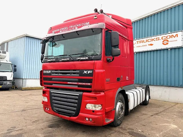 DAF XF 105.460 SPACEAB (EURO 5 / ZF16 MANUAL GEARBOX / ADR-VLG / MX-BRAKE / HYDRAULIC KIT / 995+550 LITER DIESELTANK / P.T.O. / AIRC - Trekkvogn: bilde 1 DAF XF 105.460 SPACEAB (EURO 5 / ZF16 MANUAL GEARBOX / ADR-VLG / MX-BRAKE / HYDRAULIC KIT / 995+550 LITER DIESELTANK / P.T.O. / AIRC - Trekkvogn: bilde 1
