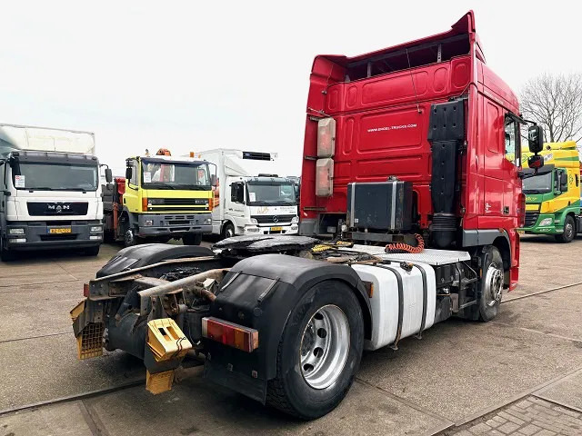 DAF XF 105.460 SPACEAB (EURO 5 / ZF16 MANUAL GEARBOX / ADR-VLG / MX-BRAKE / HYDRAULIC KIT / 995+550 LITER DIESELTANK / P.T.O. / AIRC - Trekkvogn: bilde 3 DAF XF 105.460 SPACEAB (EURO 5 / ZF16 MANUAL GEARBOX / ADR-VLG / MX-BRAKE / HYDRAULIC KIT / 995+550 LITER DIESELTANK / P.T.O. / AIRC - Trekkvogn: bilde 3