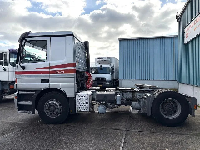 Mercedes-Benz Actros 1843 LS SLEEPERCAB (MP1) (ZF16 MANUAL GEARBOX / REDUCTION AXLES / AIRCONDITIONING / ETC.) - Trekkvogn: bilde 5 Mercedes-Benz Actros 1843 LS SLEEPERCAB (MP1) (ZF16 MANUAL GEARBOX / REDUCTION AXLES / AIRCONDITIONING / ETC.) - Trekkvogn: bilde 5