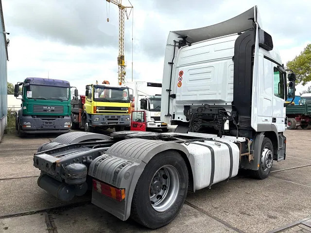 Mercedes-Benz Actros 1844 LS (MP2) (TELLIGENT AUTOMATIC / AIRCONDITIONING / 2x DIESELTANK / EURO 5) - Trekkvogn: bilde 3 Mercedes-Benz Actros 1844 LS (MP2) (TELLIGENT AUTOMATIC / AIRCONDITIONING / 2x DIESELTANK / EURO 5) - Trekkvogn: bilde 3