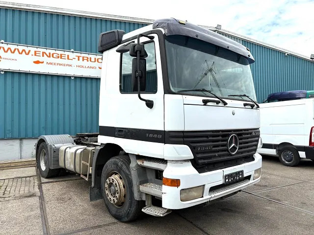 Mercedes-Benz Actros 1848 LS (MP1) 4x2 TRACTOR (EPS WITH CLUTCH / RUDUCTION AXLE / HYDRAULIC KIT / AIRCONDITIONING / ETC) - Trekkvogn: bilde 2 Mercedes-Benz Actros 1848 LS (MP1) 4x2 TRACTOR (EPS WITH CLUTCH / RUDUCTION AXLE / HYDRAULIC KIT / AIRCONDITIONING / ETC) - Trekkvogn: bilde 2