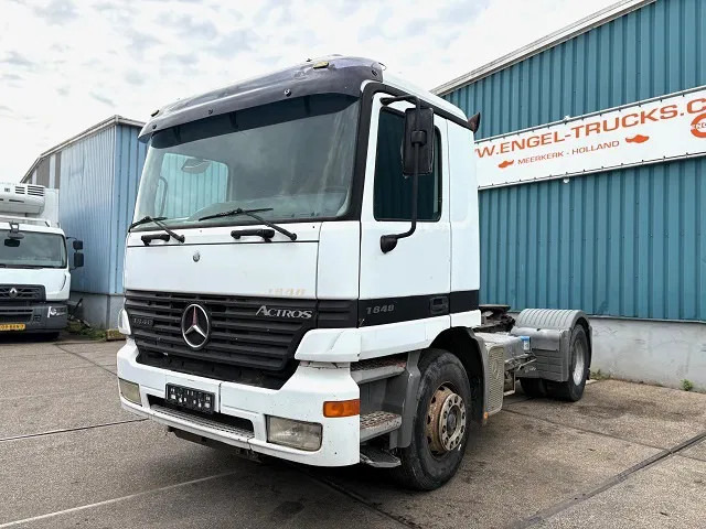 Mercedes-Benz Actros 1848 LS (MP1) 4x2 TRACTOR (EPS WITH CLUTCH / RUDUCTION AXLE / HYDRAULIC KIT / AIRCONDITIONING / ETC) - Trekkvogn: bilde 1 Mercedes-Benz Actros 1848 LS (MP1) 4x2 TRACTOR (EPS WITH CLUTCH / RUDUCTION AXLE / HYDRAULIC KIT / AIRCONDITIONING / ETC) - Trekkvogn: bilde 1