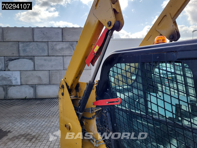 Leie Caterpillar 226 D3 BUCKET + FORKS Caterpillar 226 D3 BUCKET + FORKS: bilde 17