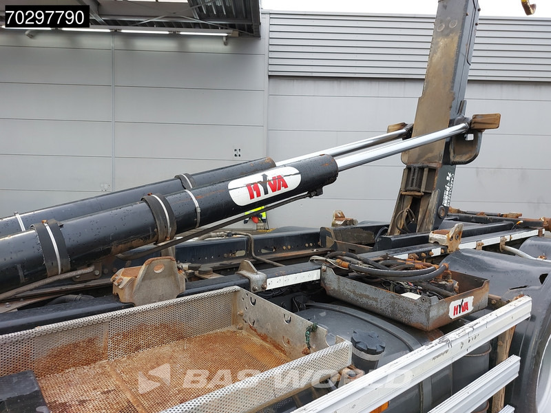 Leie DAF CF 440 6X2 HYVA 22-60-S Hooklift Lift Axle Automatic ACC Euro 6 DAF CF 440 6X2 HYVA 22-60-S Hooklift Lift Axle Automatic ACC Euro 6: bilde 19 Leie DAF CF 440 6X2 HYVA 22-60-S Hooklift Lift Axle Automatic ACC Euro 6 DAF CF 440 6X2 HYVA 22-60-S Hooklift Lift Axle Automatic ACC Euro 6: bilde 19