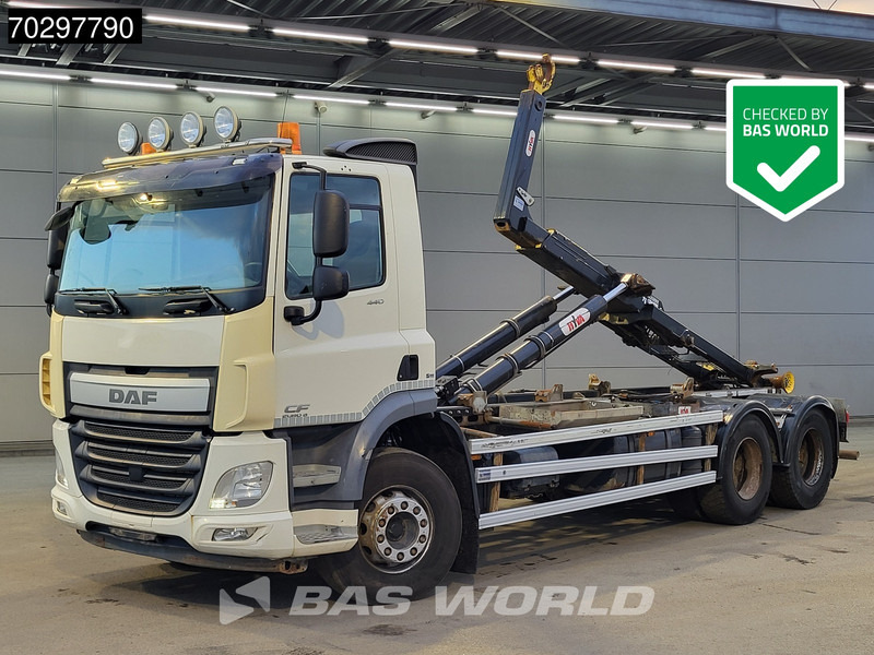 DAF CF 440 6X2 HYVA 22-60-S Hooklift Lift Axle Automatic ACC Euro 6 - Krokbil: bilde 1 DAF CF 440 6X2 HYVA 22-60-S Hooklift Lift Axle Automatic ACC Euro 6 - Krokbil: bilde 1
