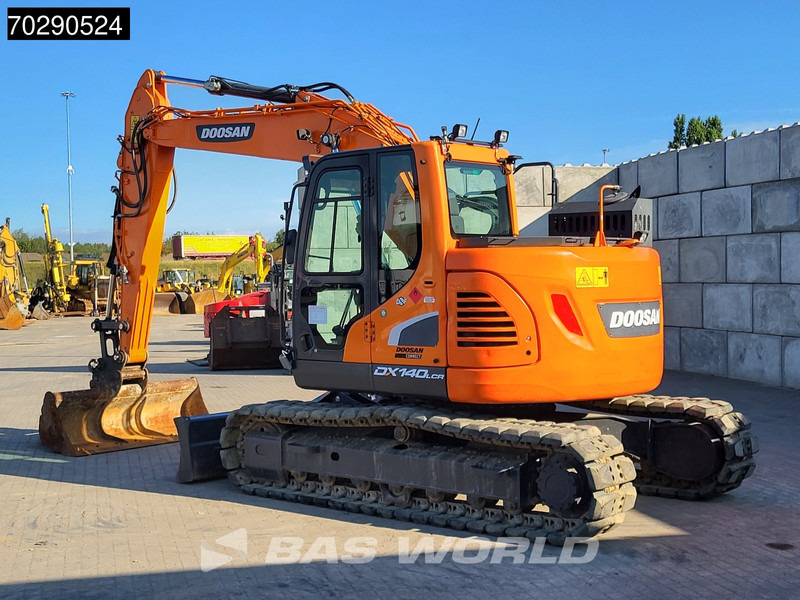 Doosan DX140 LCR-5 BLADE - 3 BUCKETS - Beltegraver: bilde 2 Doosan DX140 LCR-5 BLADE - 3 BUCKETS - Beltegraver: bilde 2