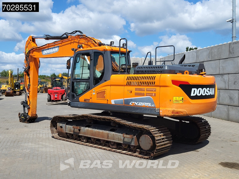Doosan DX225 LC-5 3 BUCKETS - Beltegraver: bilde 3 Doosan DX225 LC-5 3 BUCKETS - Beltegraver: bilde 3