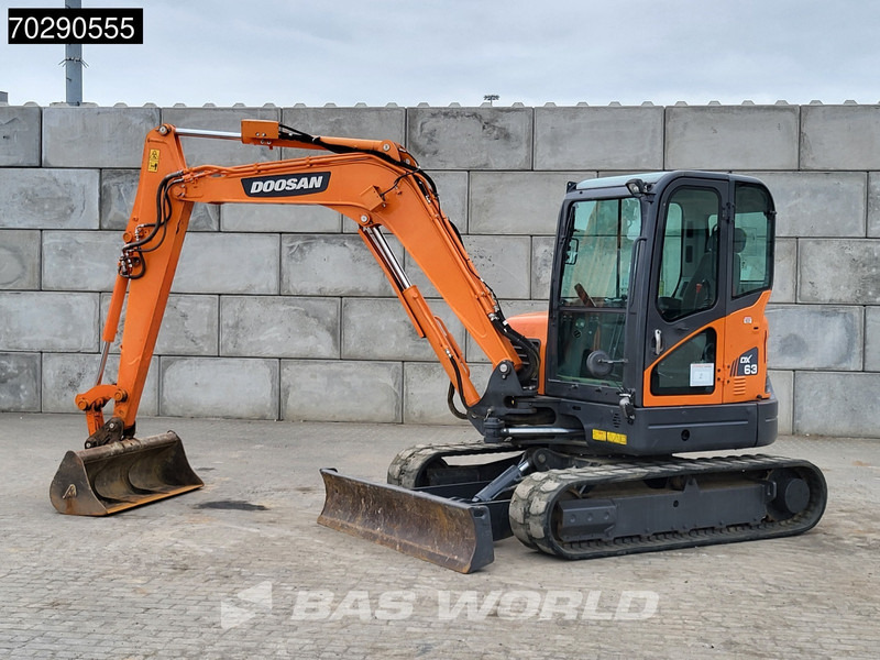 Doosan DX63-3 3 BUCKETS - A/C - Minigraver: bilde 2 Doosan DX63-3 3 BUCKETS - A/C - Minigraver: bilde 2