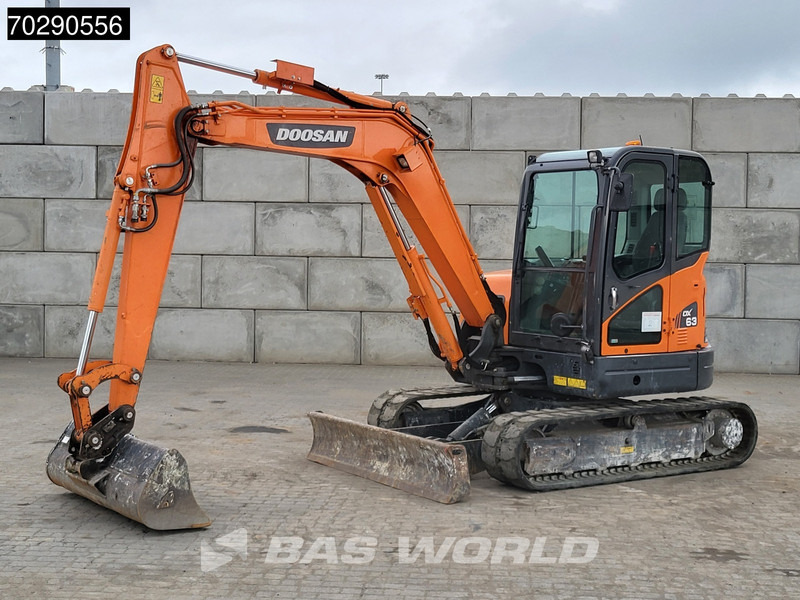 Doosan DX63-3 3 BUCKETS - A/C - Minigraver: bilde 3 Doosan DX63-3 3 BUCKETS - A/C - Minigraver: bilde 3