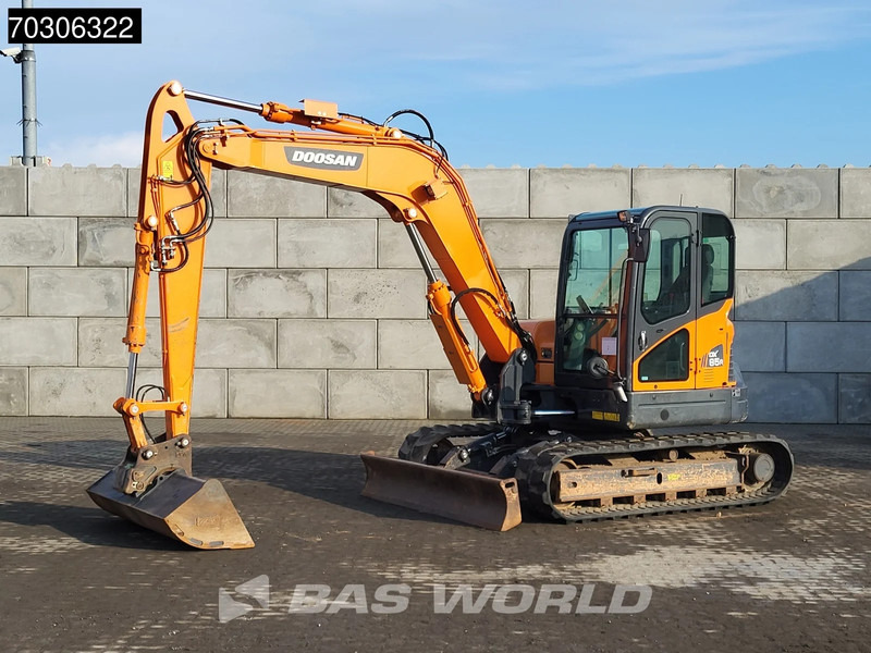 Doosan DX85 R-3 A/C - 3 Buckets - Minigraver: bilde 2 Doosan DX85 R-3 A/C - 3 Buckets - Minigraver: bilde 2