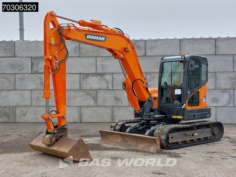 Doosan DX85 R-3 A/C - 3 Buckets - Minigraver: bilde 2 Doosan DX85 R-3 A/C - 3 Buckets - Minigraver: bilde 2