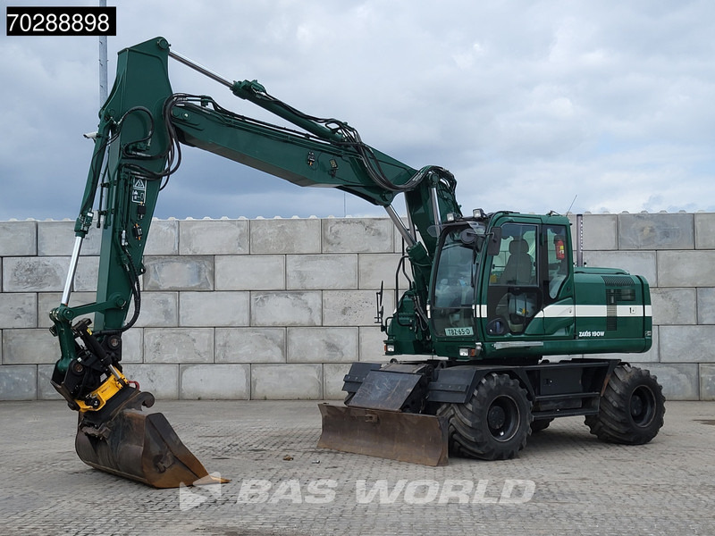Hitachi ZX190W -5B 3 BUCKETS - Hjulgraver: bilde 2 Hitachi ZX190W -5B 3 BUCKETS - Hjulgraver: bilde 2