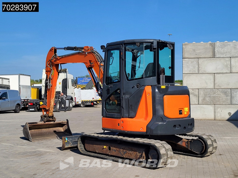 Hitachi ZX55U-6CLR A/C - 3 BUCKETS - Minigraver: bilde 3 Hitachi ZX55U-6CLR A/C - 3 BUCKETS - Minigraver: bilde 3