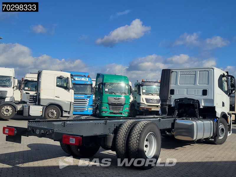Iveco S-Way 340 4X2 NEW! Chassis Automatic Navi LED Euro 6 - Chassis lastebil: bilde 5 Iveco S-Way 340 4X2 NEW! Chassis Automatic Navi LED Euro 6 - Chassis lastebil: bilde 5