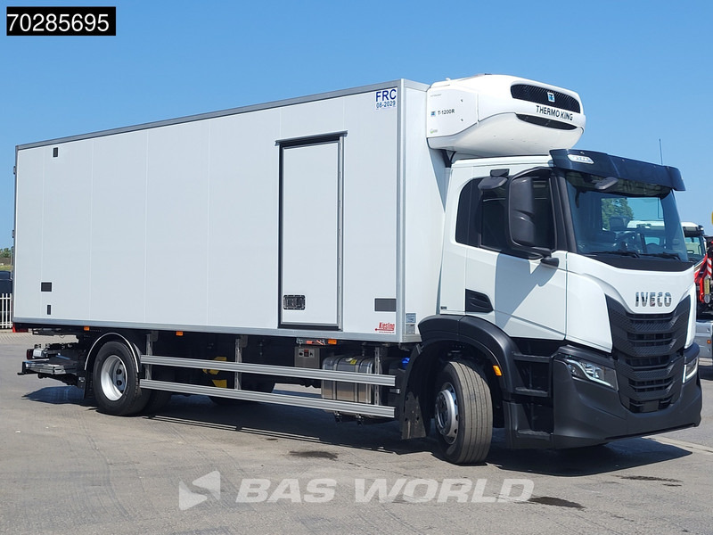 Iveco S-Way 400 4X2 NEW! 19t Thermo King T-1200 ATP Automatic 2000kg Ladebordwand Euro 6 - Lastebil med kjøl: bilde 3 Iveco S-Way 400 4X2 NEW! 19t Thermo King T-1200 ATP Automatic 2000kg Ladebordwand Euro 6 - Lastebil med kjøl: bilde 3