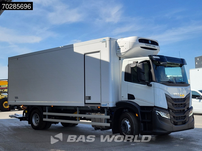 Iveco S-Way 400 4X2 NEW! 19t Thermo King T-1200 ATP Automatic 2000kg Ladebordwand Euro 6 - Lastebil med kjøl: bilde 3 Iveco S-Way 400 4X2 NEW! 19t Thermo King T-1200 ATP Automatic 2000kg Ladebordwand Euro 6 - Lastebil med kjøl: bilde 3