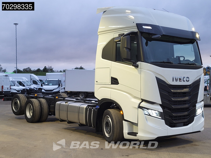 Iveco S-Way 530 6X2 NEW chassis! Retarder Standairco Lift+Steering-Axle Automatic LED ACC Euro 6 - Chassis lastebil: bilde 3 Iveco S-Way 530 6X2 NEW chassis! Retarder Standairco Lift+Steering-Axle Automatic LED ACC Euro 6 - Chassis lastebil: bilde 3