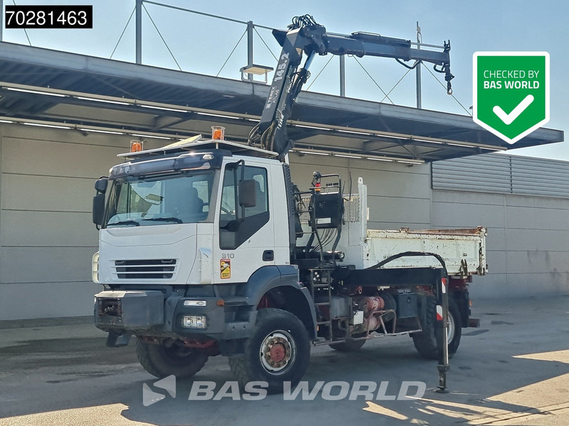 Iveco Trakker 310 4X4 Atlas 145.2-A2 Kran Crane 4x4 Big axle 6m3 3 sided tipper Euro 4 - Tippbil, Kranbil: bilde 1 Iveco Trakker 310 4X4 Atlas 145.2-A2 Kran Crane 4x4 Big axle 6m3 3 sided tipper Euro 4 - Tippbil, Kranbil: bilde 1