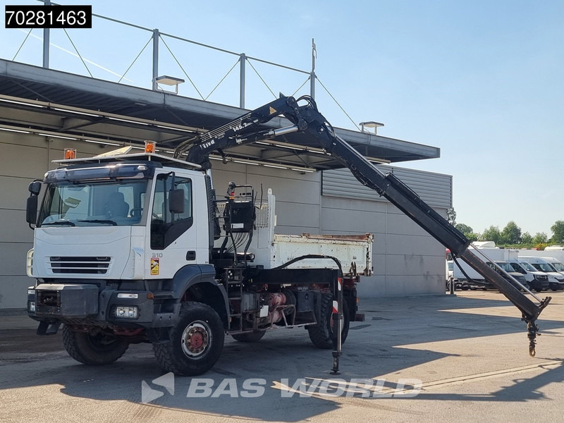 Iveco Trakker 310 4X4 Atlas 145.2-A2 Kran Crane 4x4 Big axle 6m3 3 sided tipper Euro 4 - Tippbil, Kranbil: bilde 5 Iveco Trakker 310 4X4 Atlas 145.2-A2 Kran Crane 4x4 Big axle 6m3 3 sided tipper Euro 4 - Tippbil, Kranbil: bilde 5